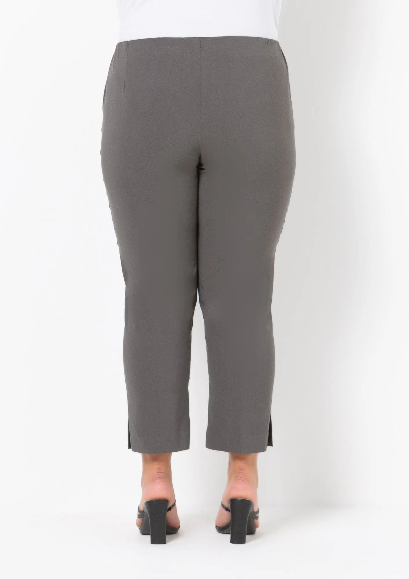 1061 7/8 Stretch Bengaline Basic Pant