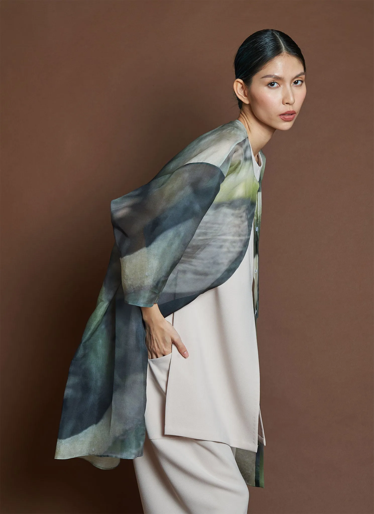 Bazan Printed Organza Silk Button-up Shirt Jacket - Roots Print