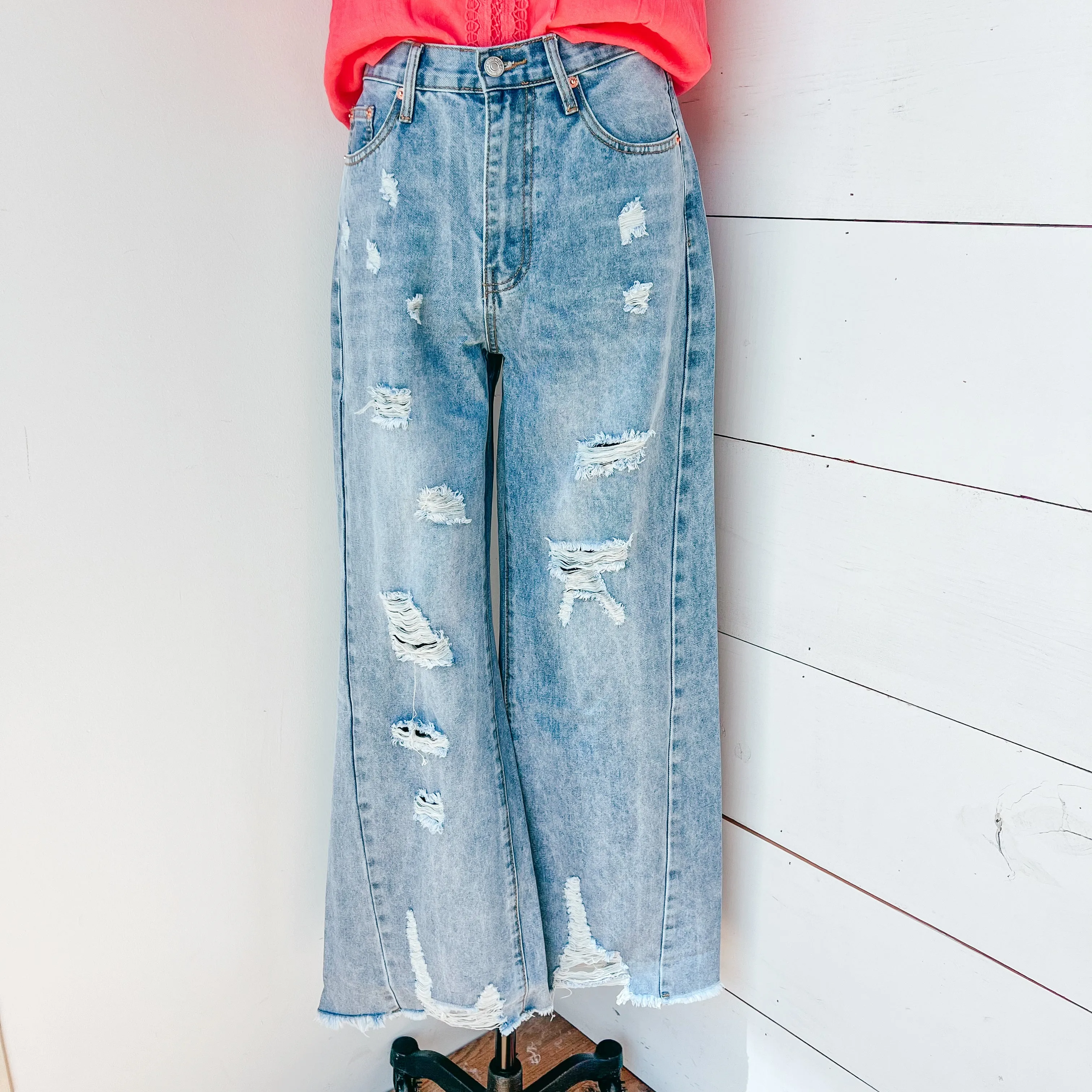 Daisy Ripped Jean