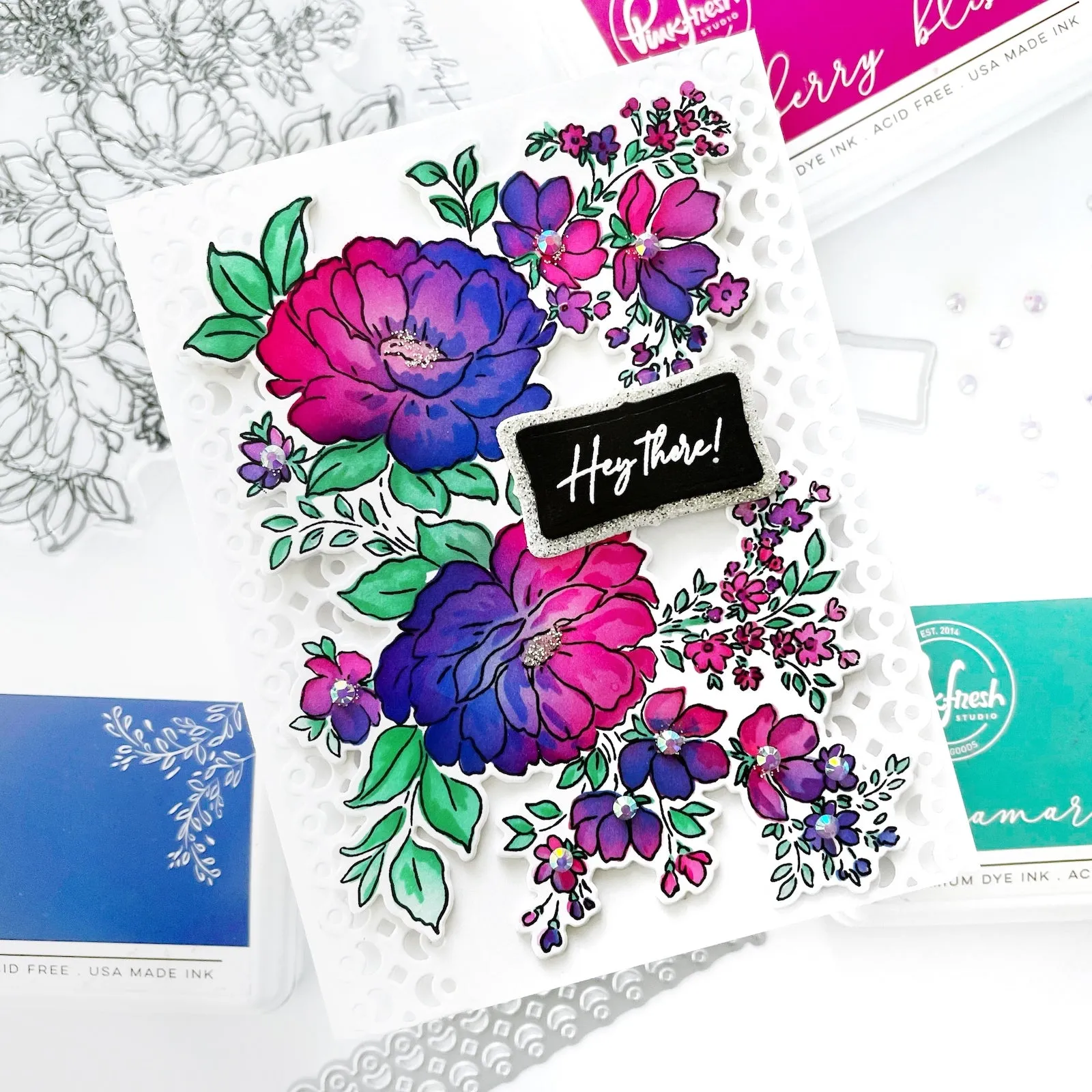 Essentials: Fancy label frames die set