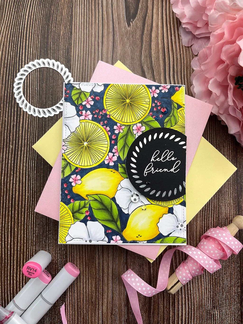 Essentials: Mini Slimline Essentials Bundle die set