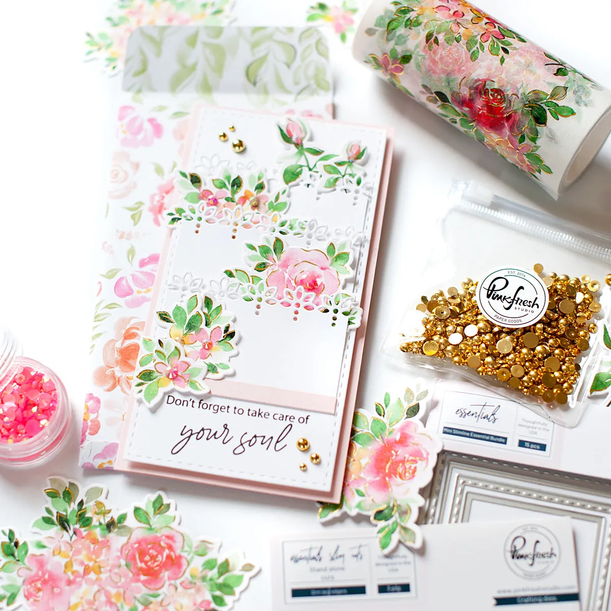 Essentials: Mini Slimline Essentials Bundle die set