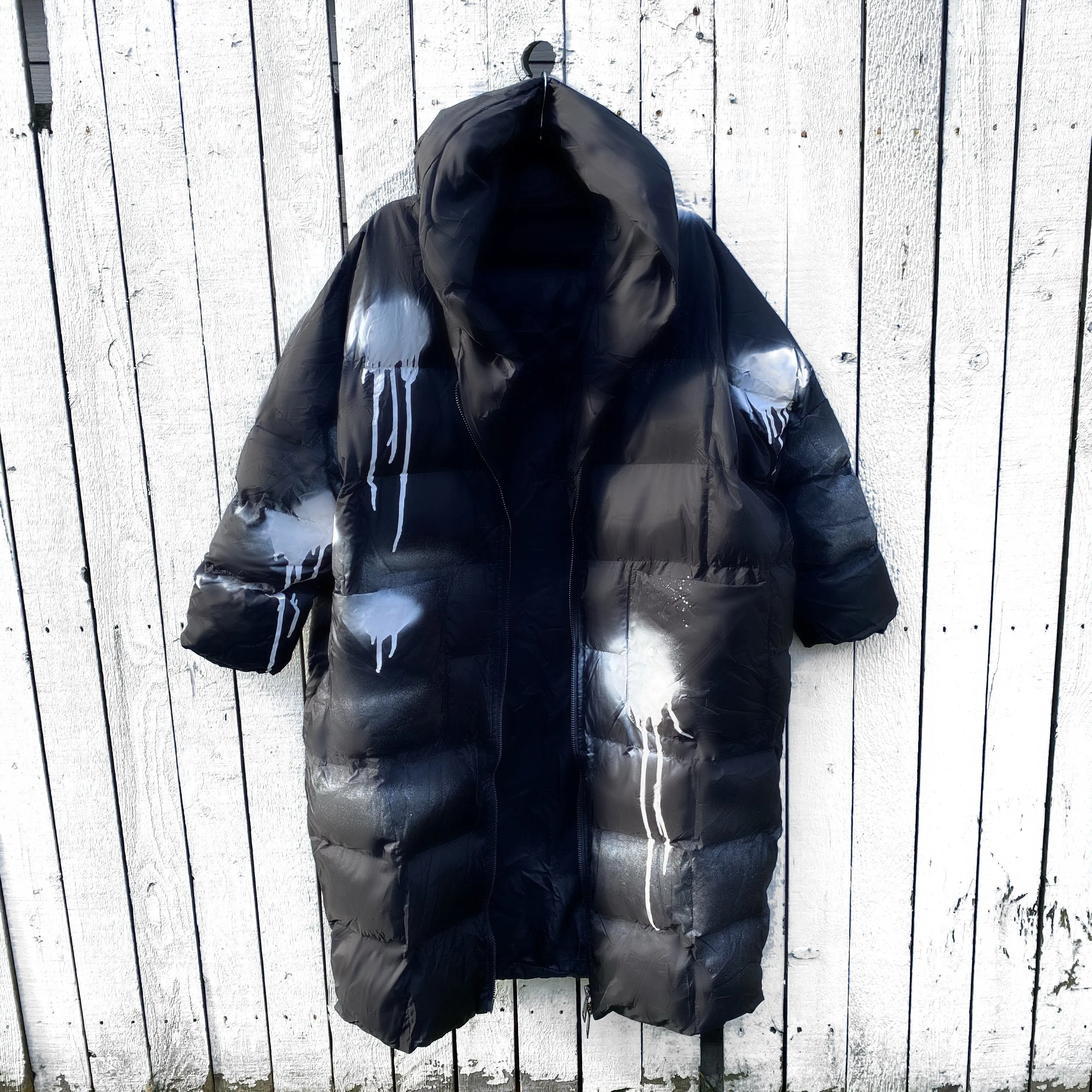'INFLUENCING PUFFER' COAT