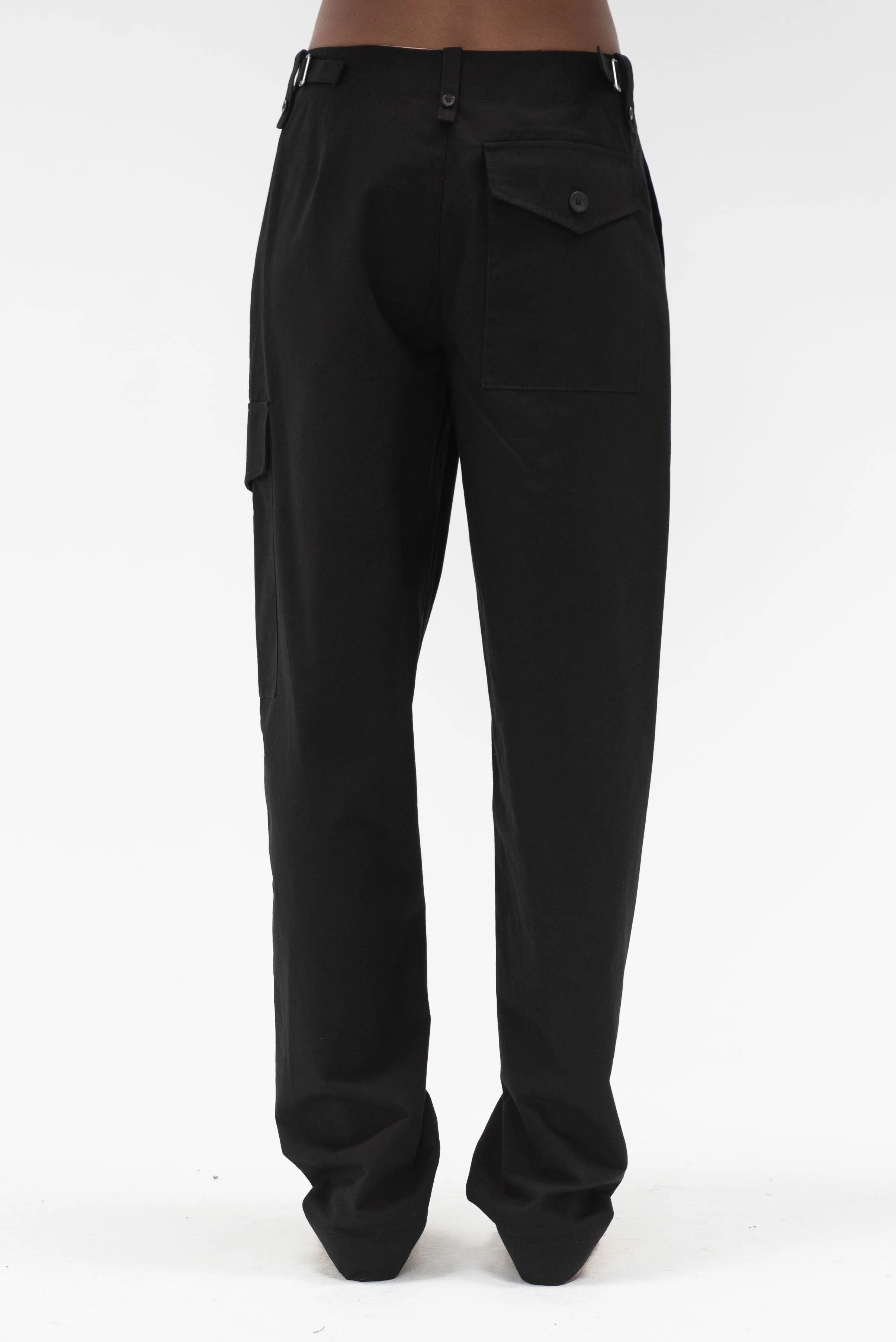 Octavia Pant, Black