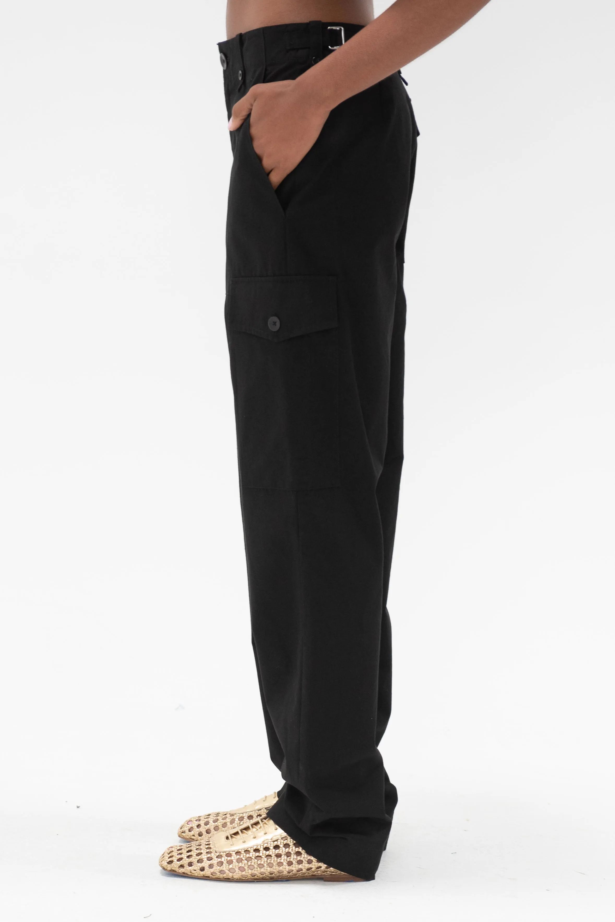 Octavia Pant, Black