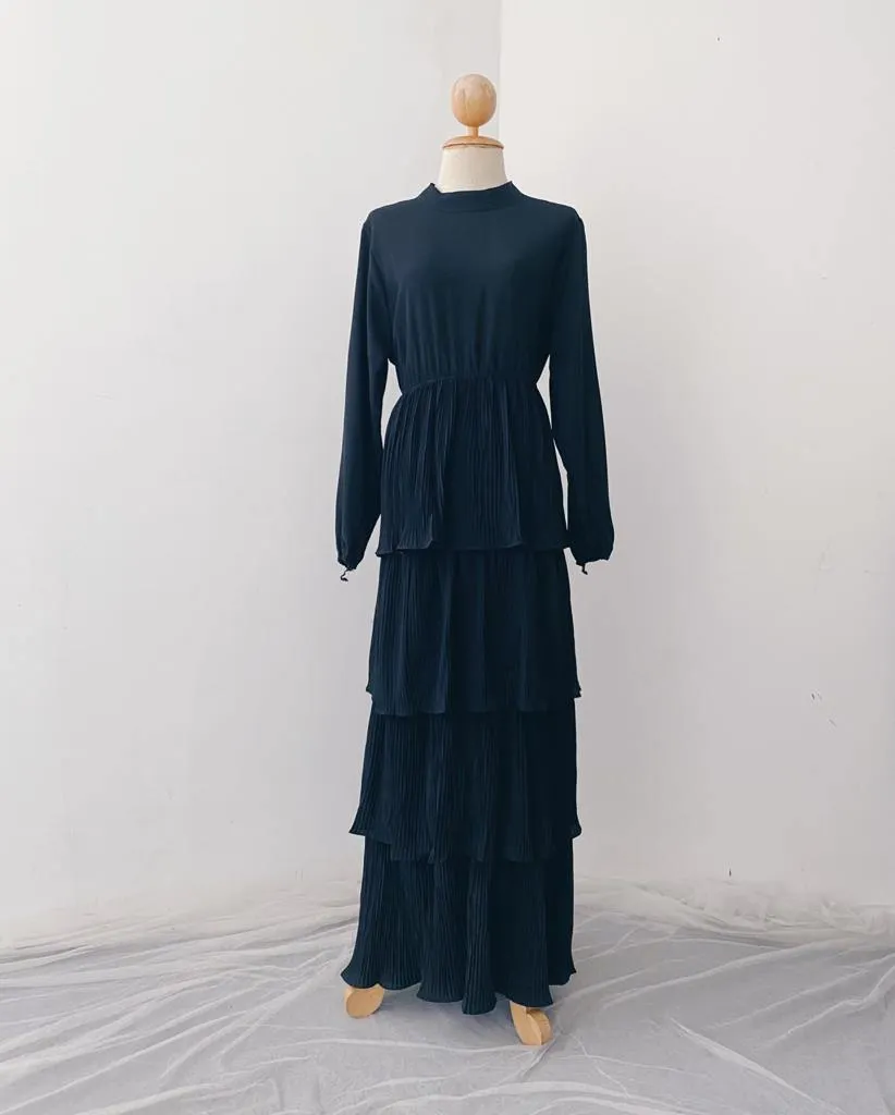 Pleated Layers Maxi Dress