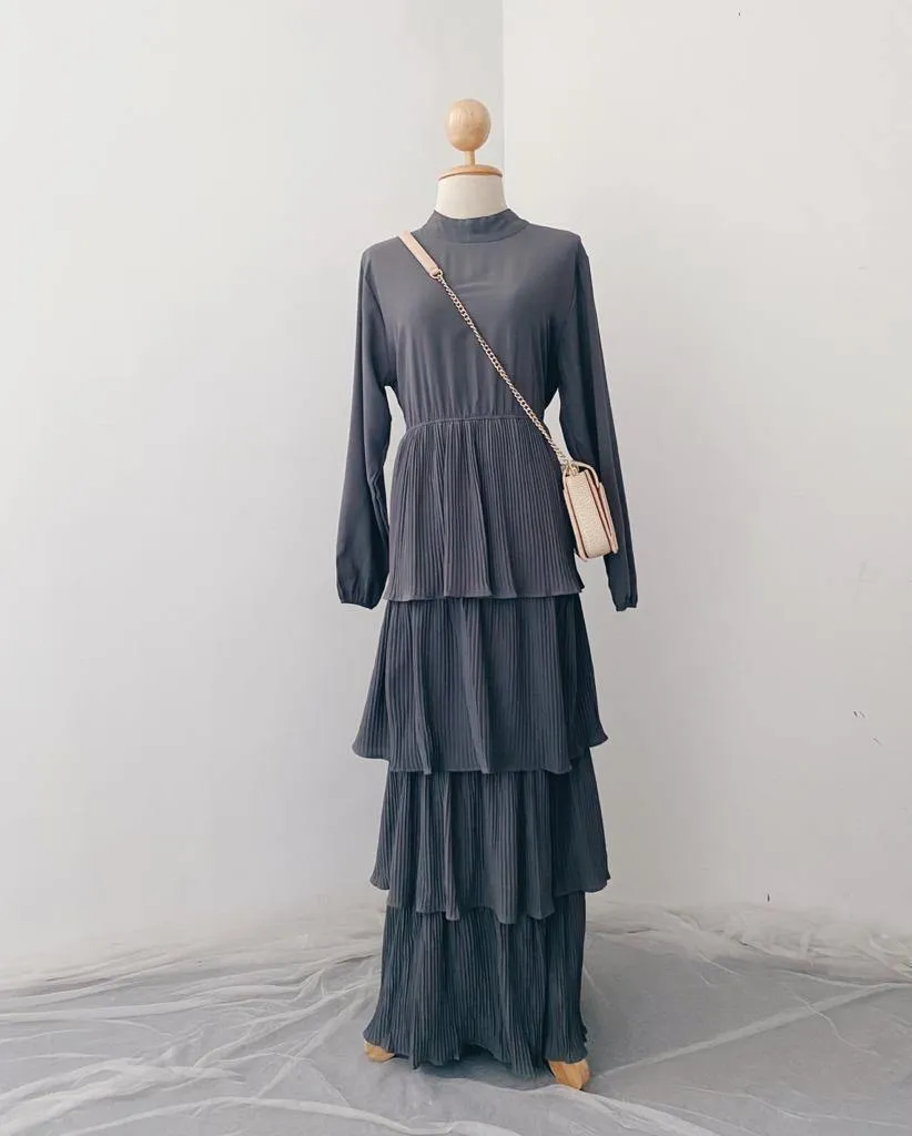 Pleated Layers Maxi Dress