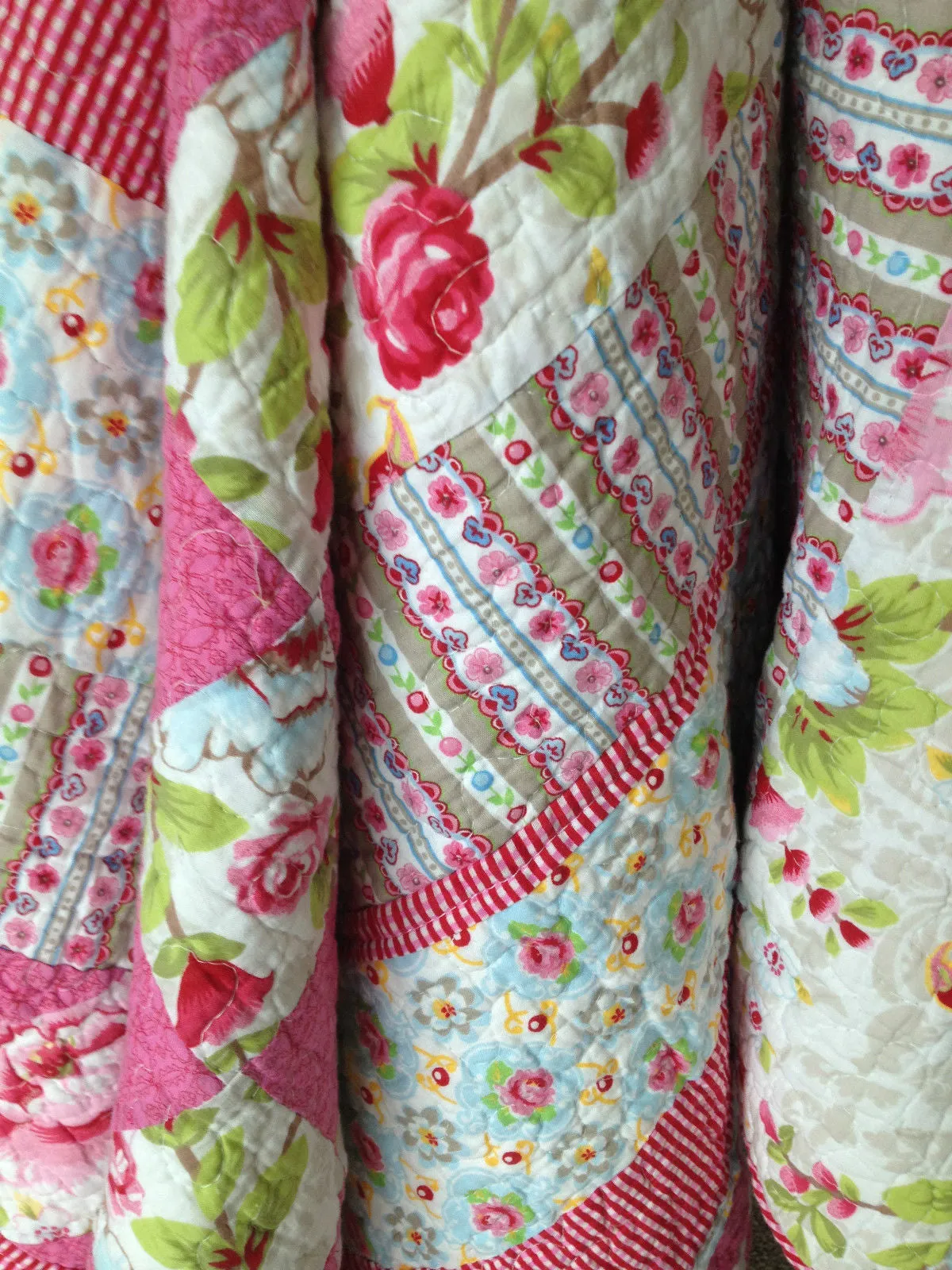 Stella Cotton Quilted Floral Throw Rug