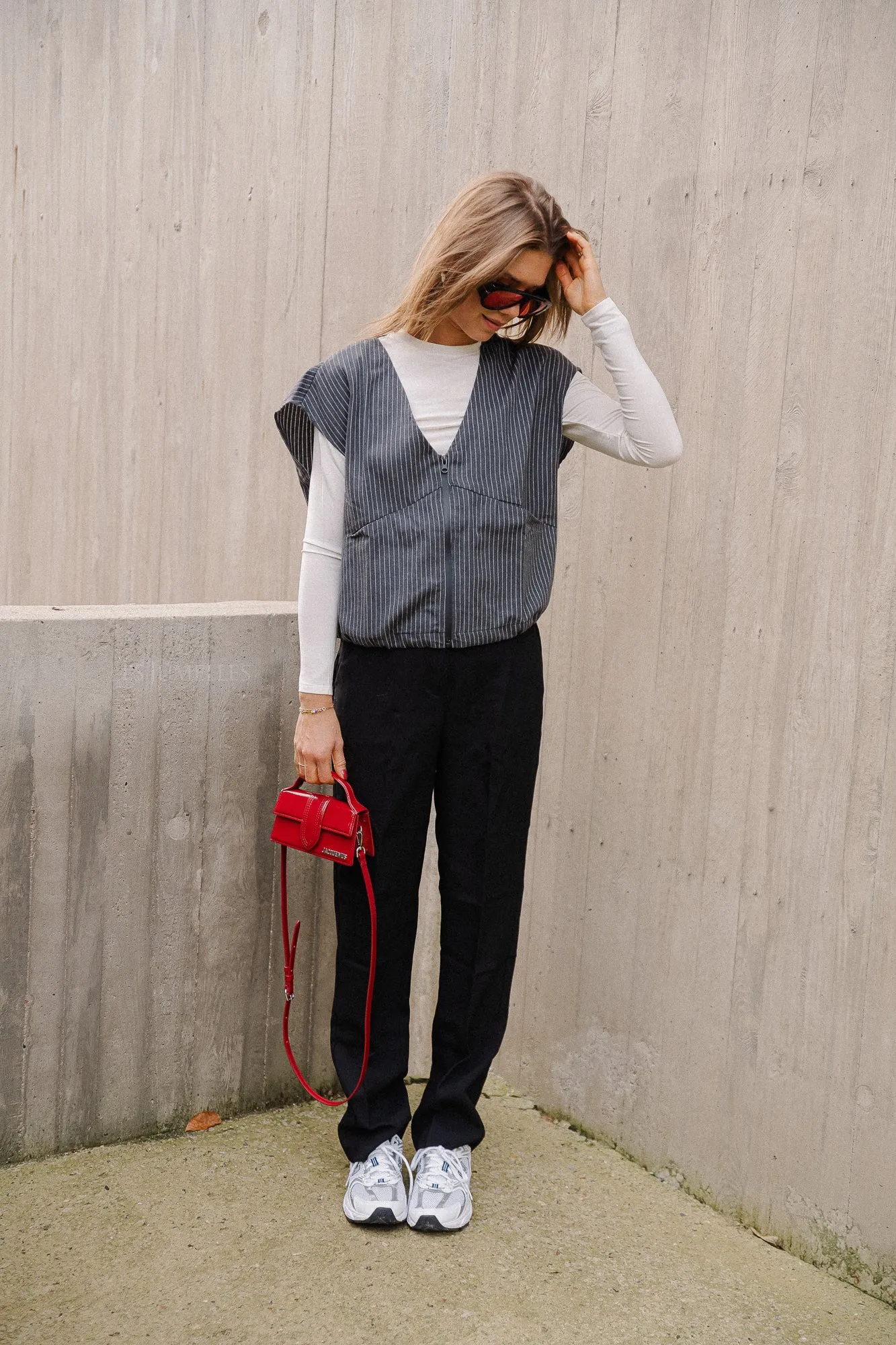VISelma Ella High-Waist Pants in Black Beauty